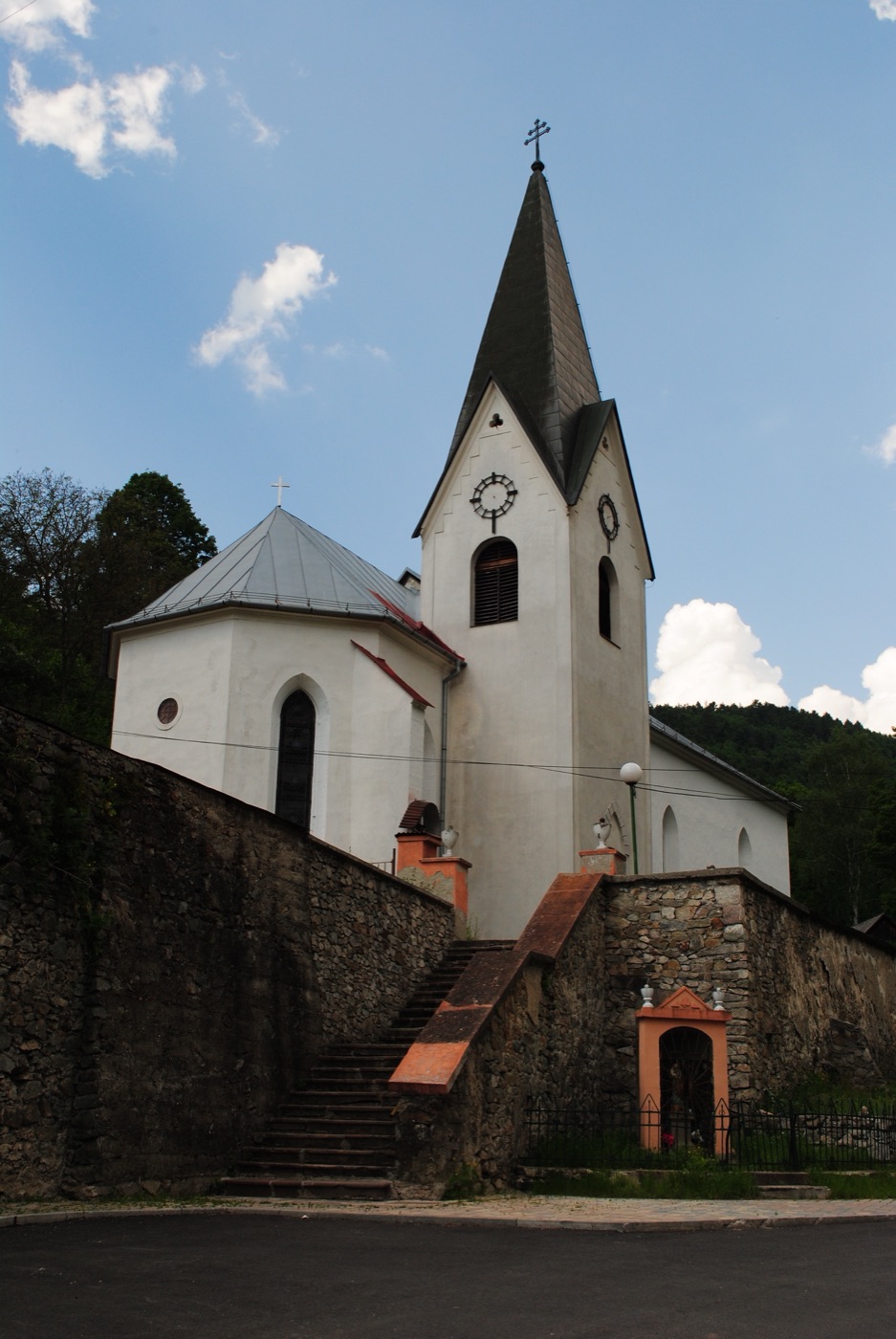 Dolnohodrušský tajch: najväčší banskoštiavnický tajch